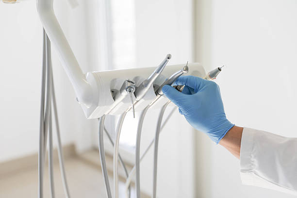 24/7 Emergency Root Canal Treatment experts in Willowick, OH